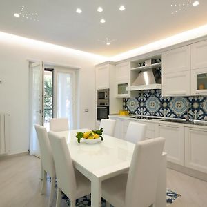 Manilu Maison